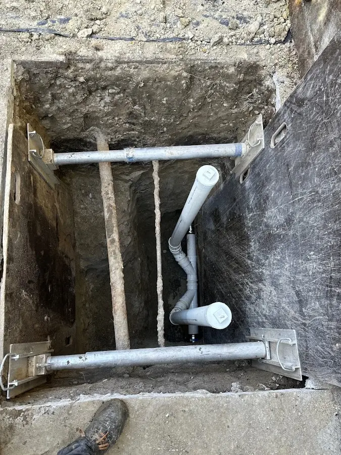 Experienced plumber completing Gas Line Repair work in Murillo